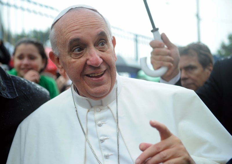 2015-Aug-19-Susie-Pope_Francis in Brasil 2013